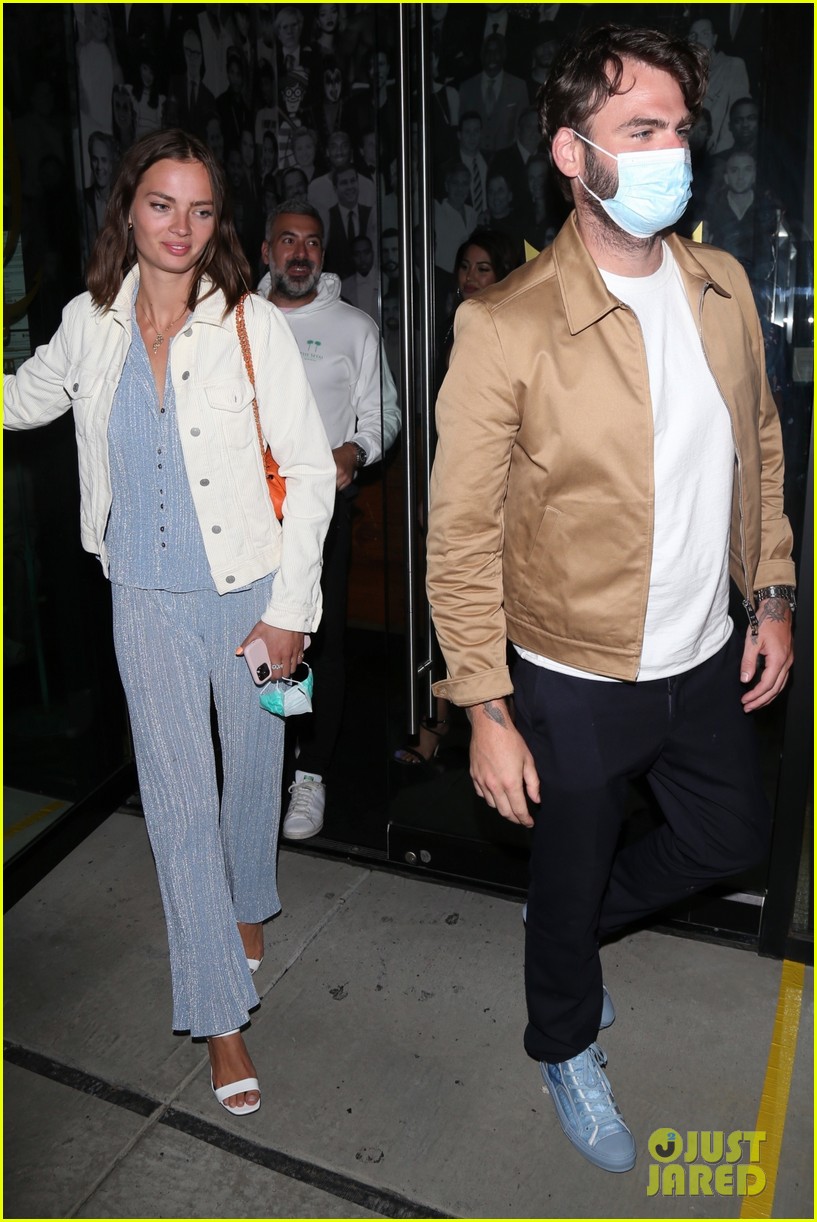 The Chainsmokers Double Date in West Hollywood! Photo 4463294 Alex