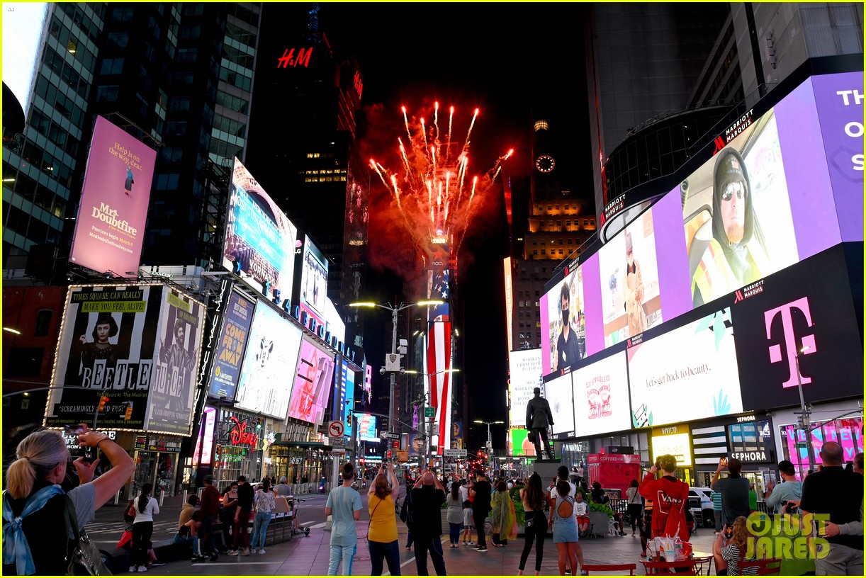 How to Watch Macy's July 4th Fireworks at Home Stream Video Here