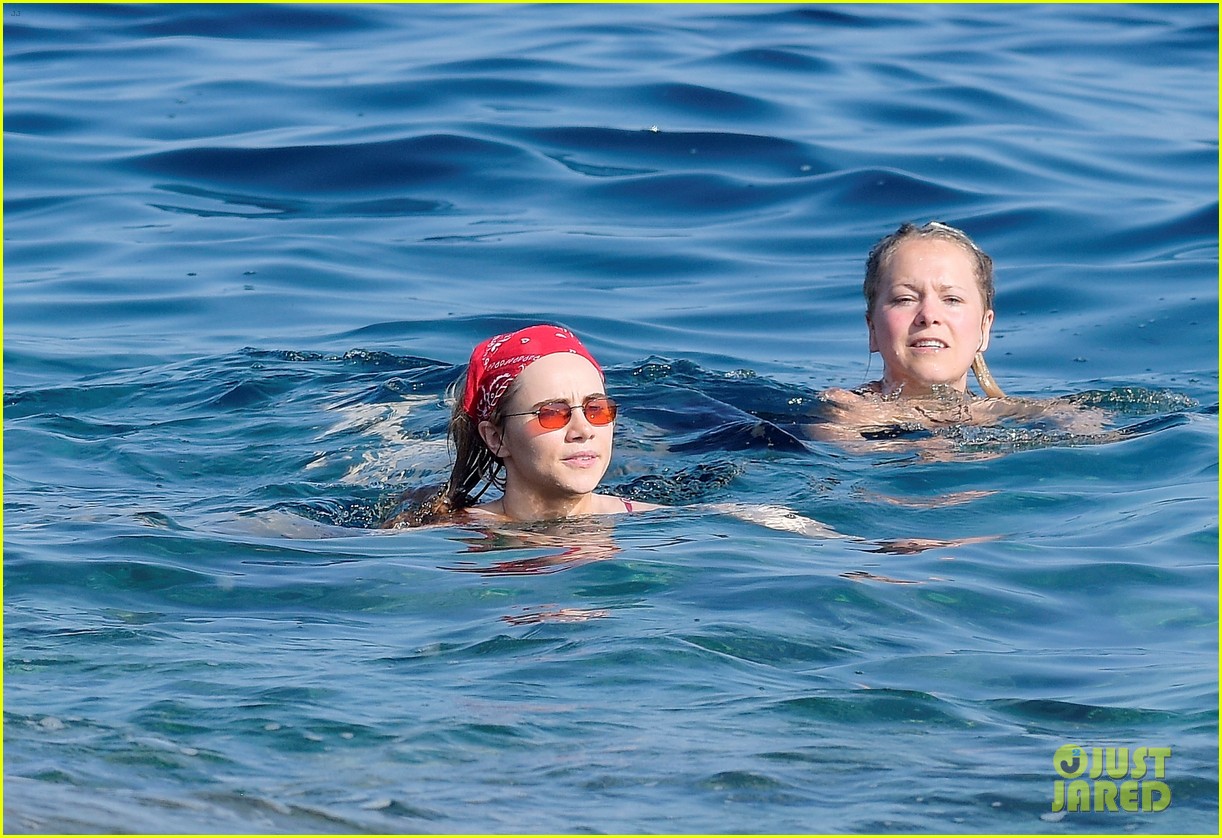 Suki Waterhouse Flaunts Her Toned Body in a Bikini While in France