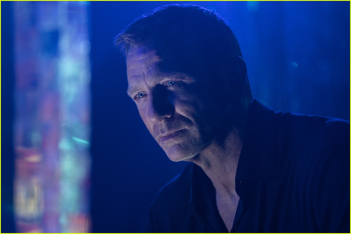 james-bond-s-no-time-to-die-gets-explosive-new-trailer-watch-now