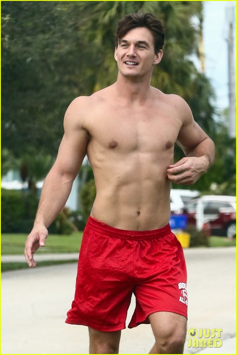 The Bachelorette's Tyler Cameron Looks Ripped While Stepping Out