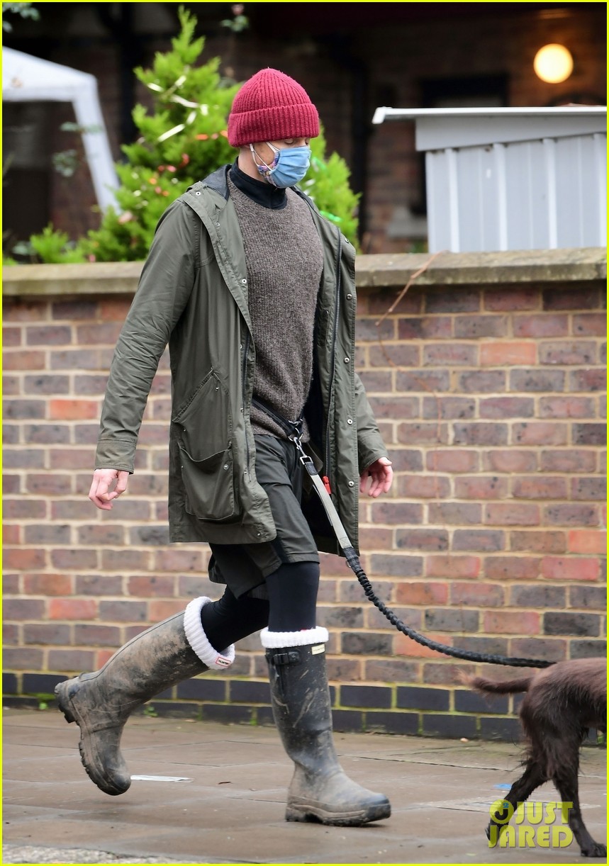 Tom Hiddleston Doubles Up with Masks While Taking His Dog for a Walk