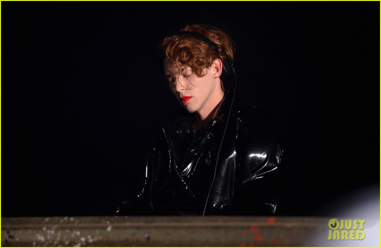 Electronic Music Star SOPHIE Has Died at 34: Photo 4520739 | SOPHIE