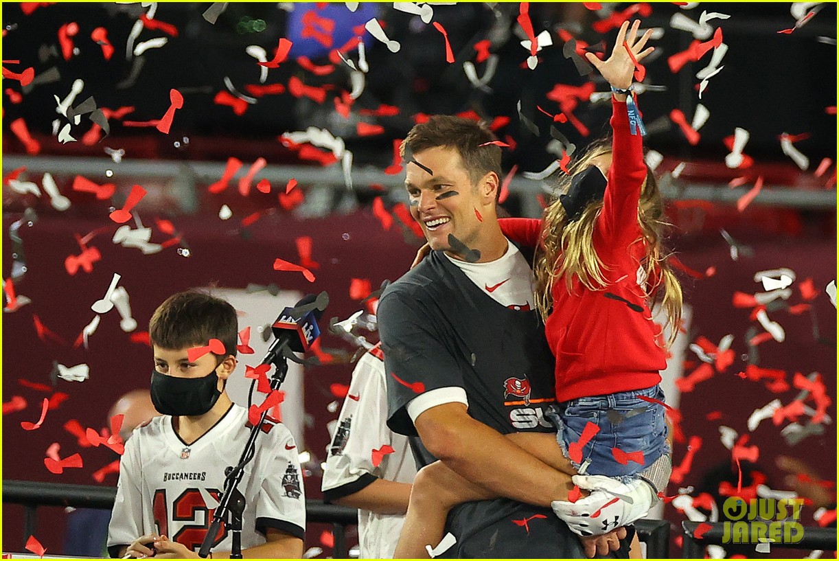 Watch the Adorable Moment Tom Brady Sees His Kids After Watch the Adorable Moment Tom Brady Sees His Kids After