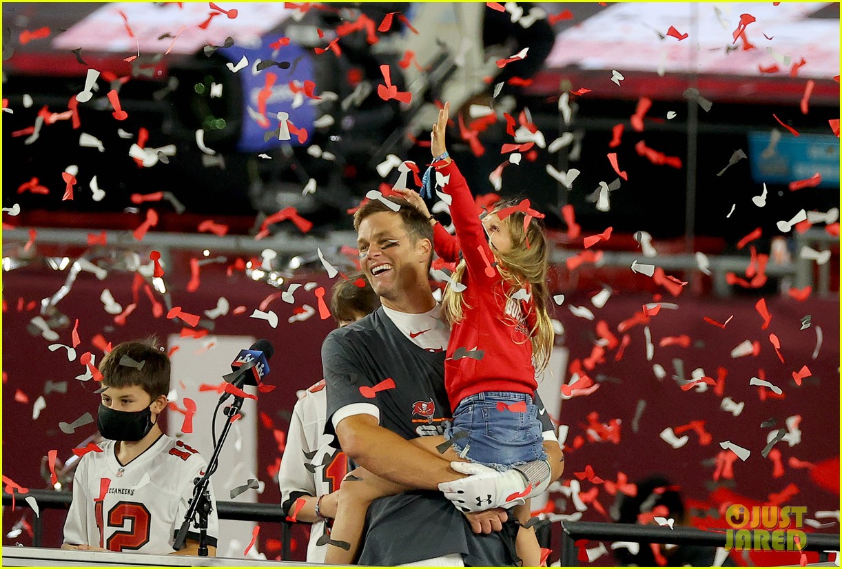 Tom Brady�s 3 Kids Celebrate Super Bowl 2021 Win with Him