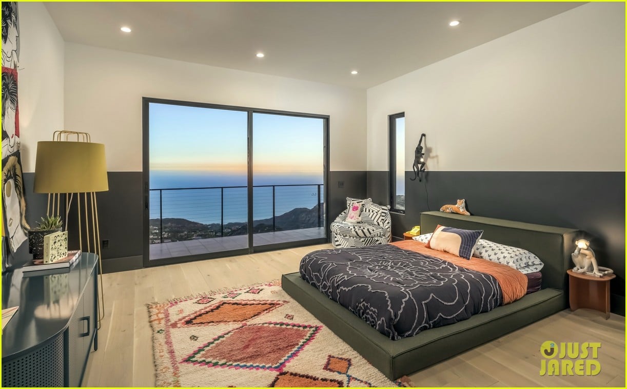 Gene Simmons' Wife Shannon Tweed Buys Mansion in Malibu for 5.8 Million Take a Look Inside