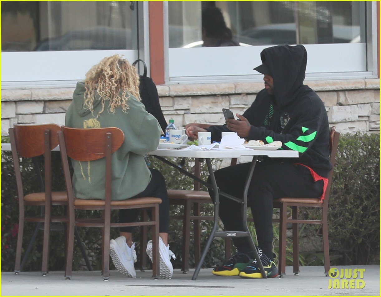 Jason Derulo Expecting First Child With Girlfriend Jena Frumes: Photo