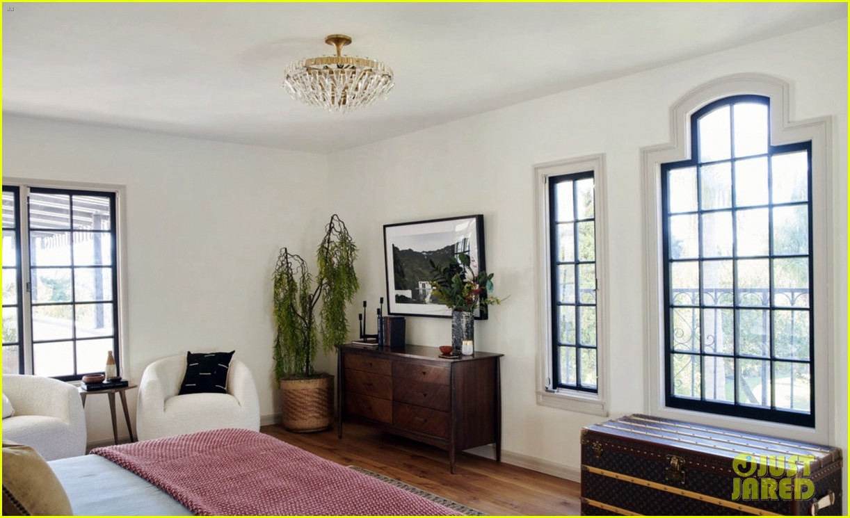 Look Inside Ashley Tisdale's Los Feliz Mansion She Just Sold for 5.78