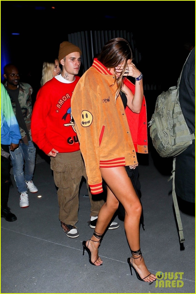 Justin Bieber Covers His Shaved Head With a Beanie During BBMAs Party