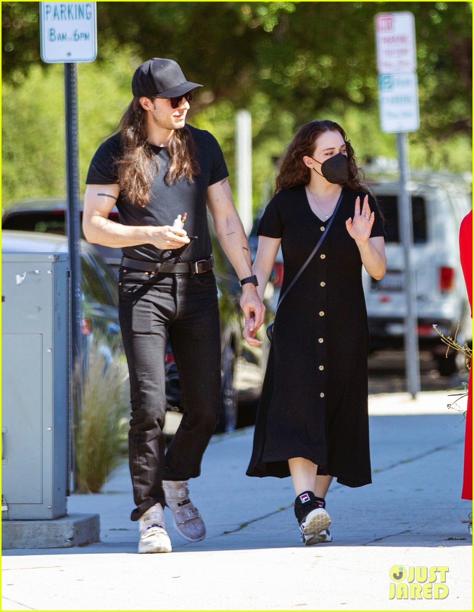 Kat Dennings Spotted Shopping with Fiance Andrew WK at Vintage Clothing
