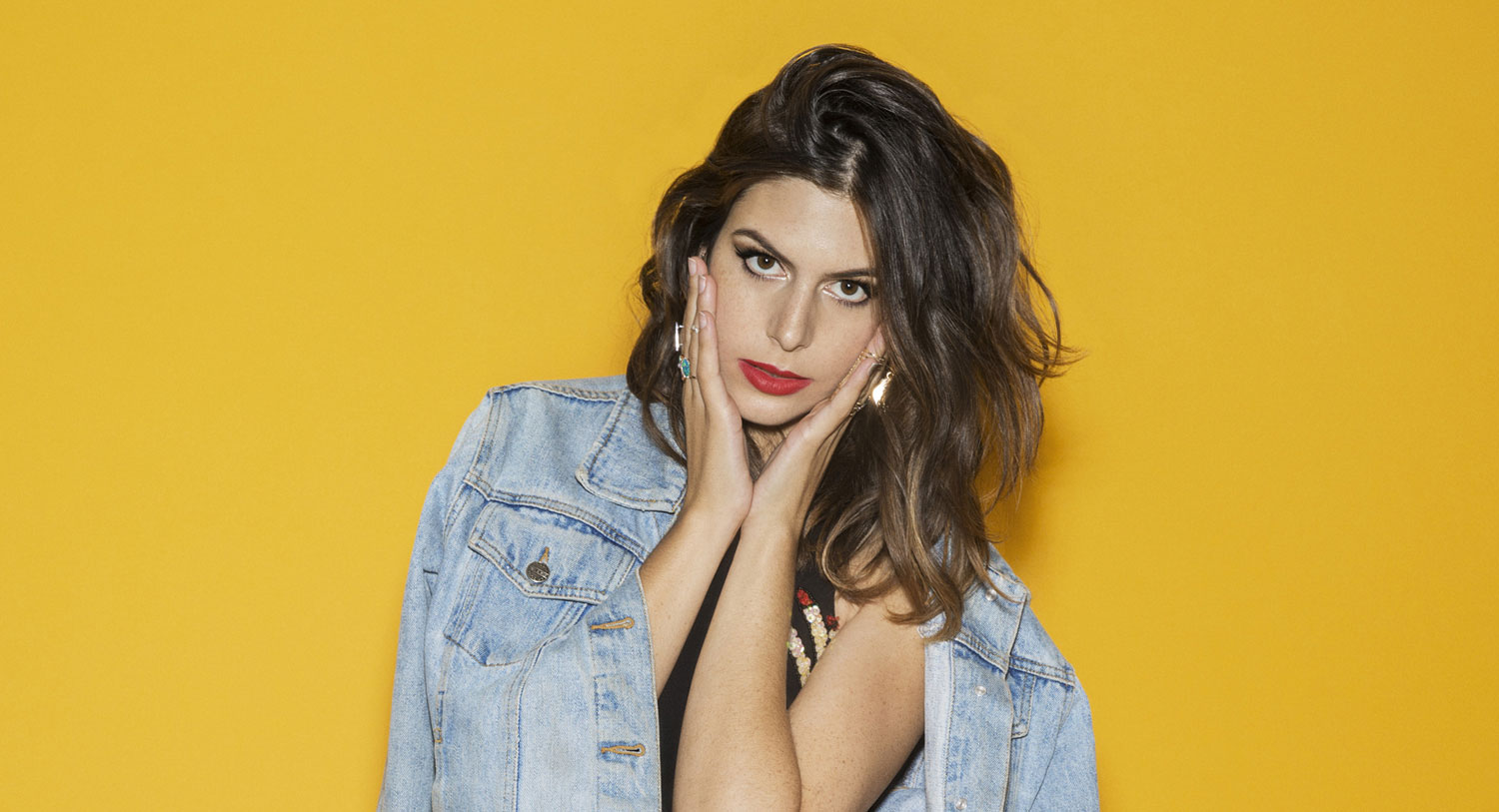 Meet Your ‘New Obsession’ Frankie with These 10 Fun Facts! 10 Fun
