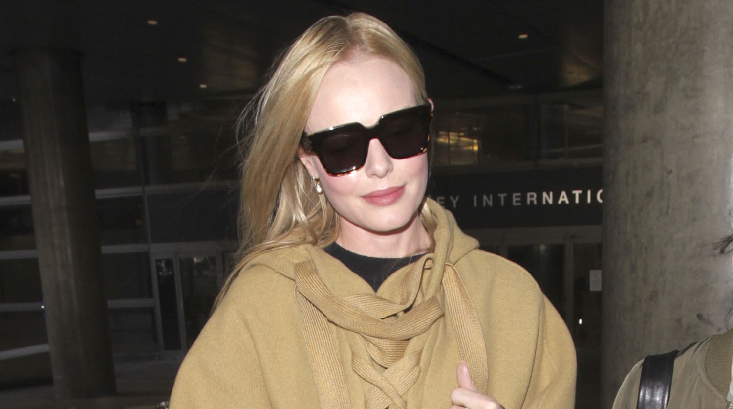 Kate Bosworth Arrives Home After London Fashion Week