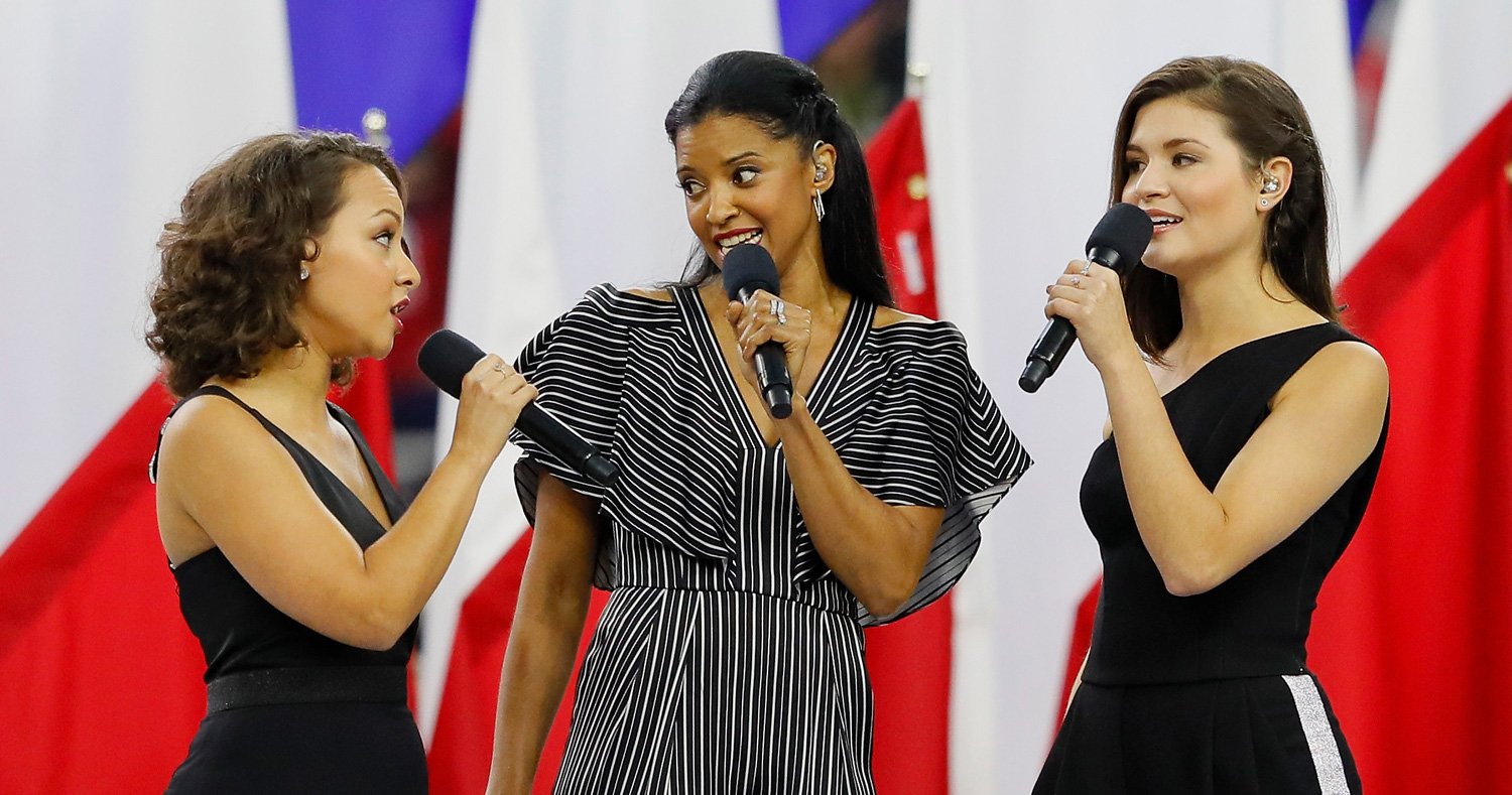 Hamilton's Original Schuyler Sisters Will Sing 'America the Beautiful' at Super Bowl 2017 Tonight!
