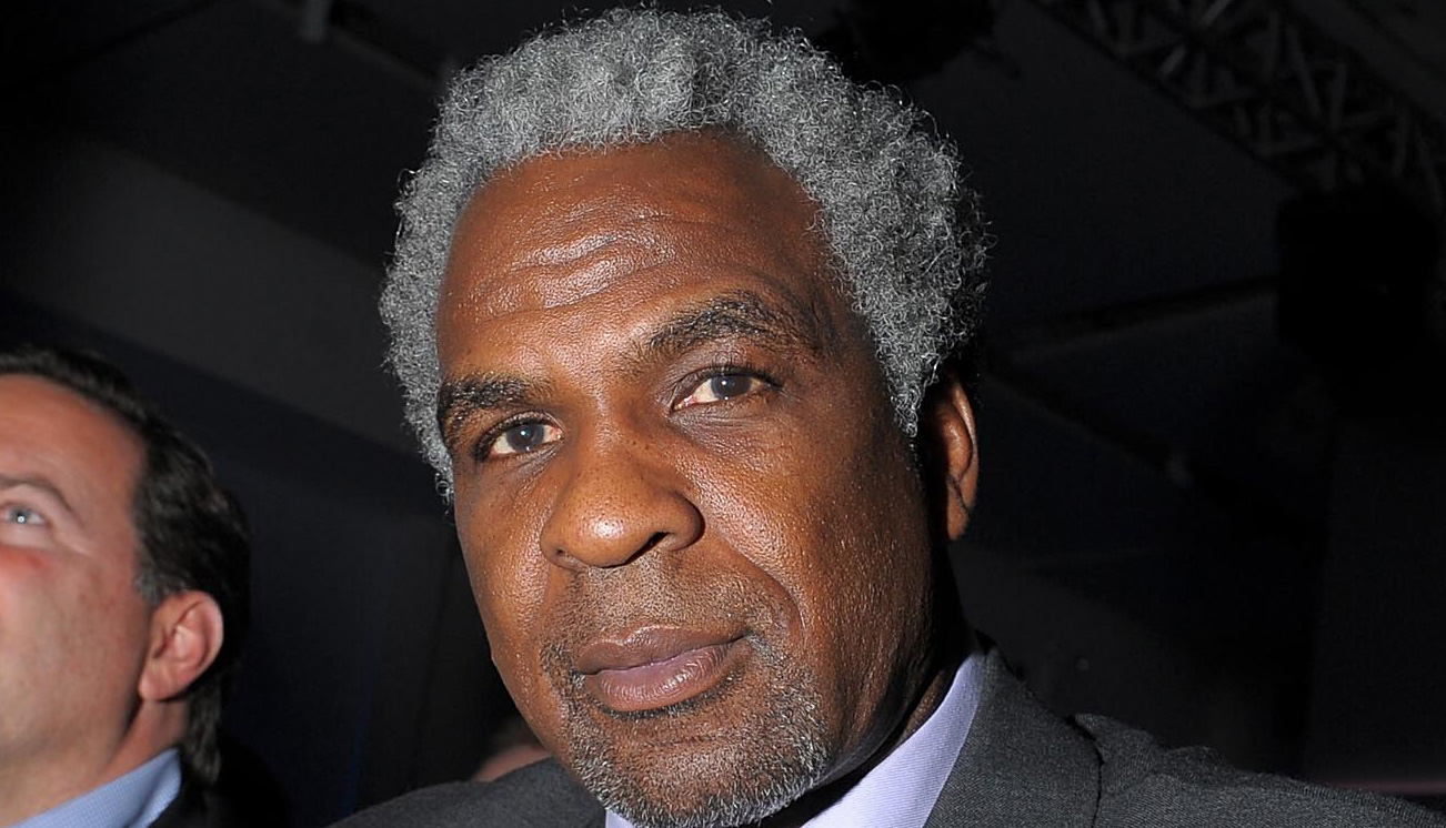 Former Knicks Player Charles Oakley Banned from MSG