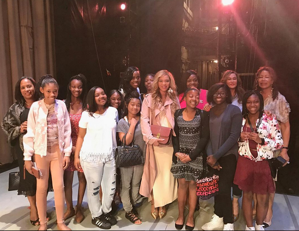 Beyonce Surprises Mom Tina's Mentorship Group (Video)