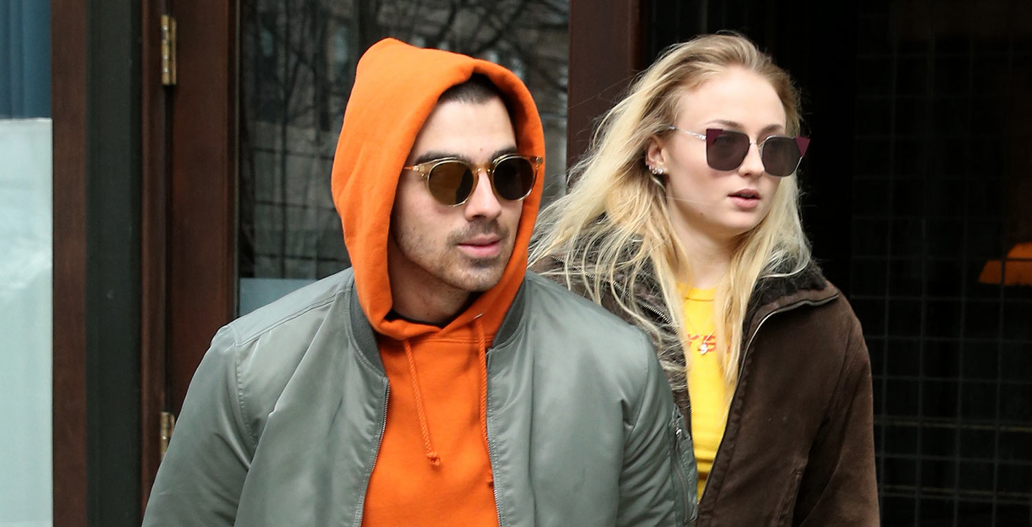 Joe Jonas & Sophie Turner Hold Hands While Leaving NYC Hotel