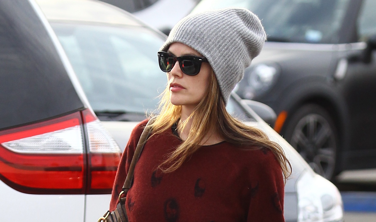 Rachel Bilson Spends the Afternoon Shopping in Beverly Hills | Rachel