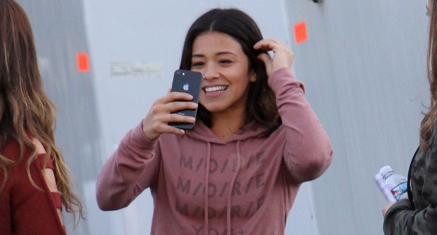Gina Rodriguez Makes a Phone Call on ‘Law & Order SVU’ Set Gina