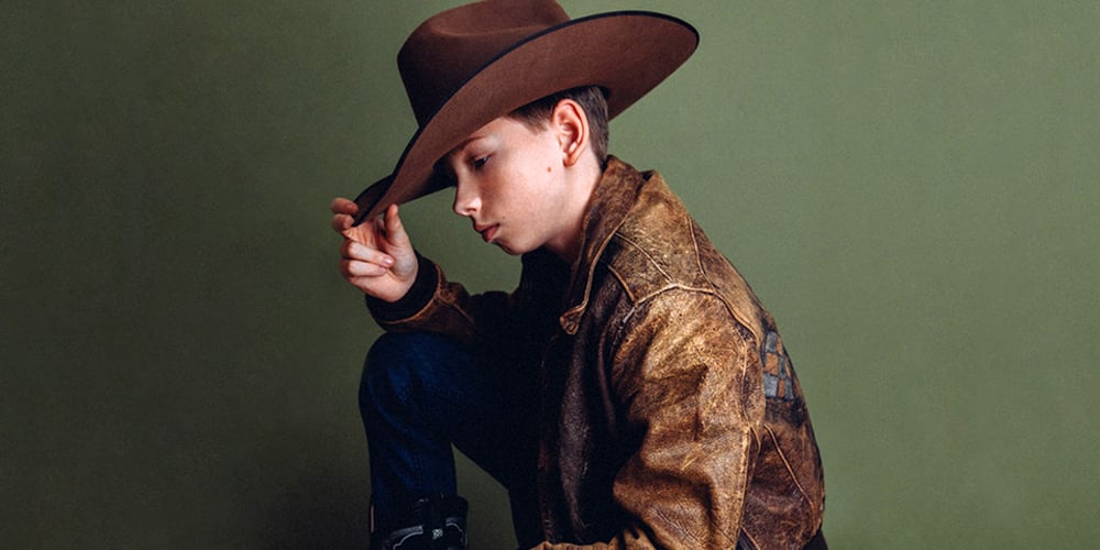 Mason Ramsey Walks On Lunch Tables For a Girl in New ‘Twang’ Music Video First Listen, Lyrics
