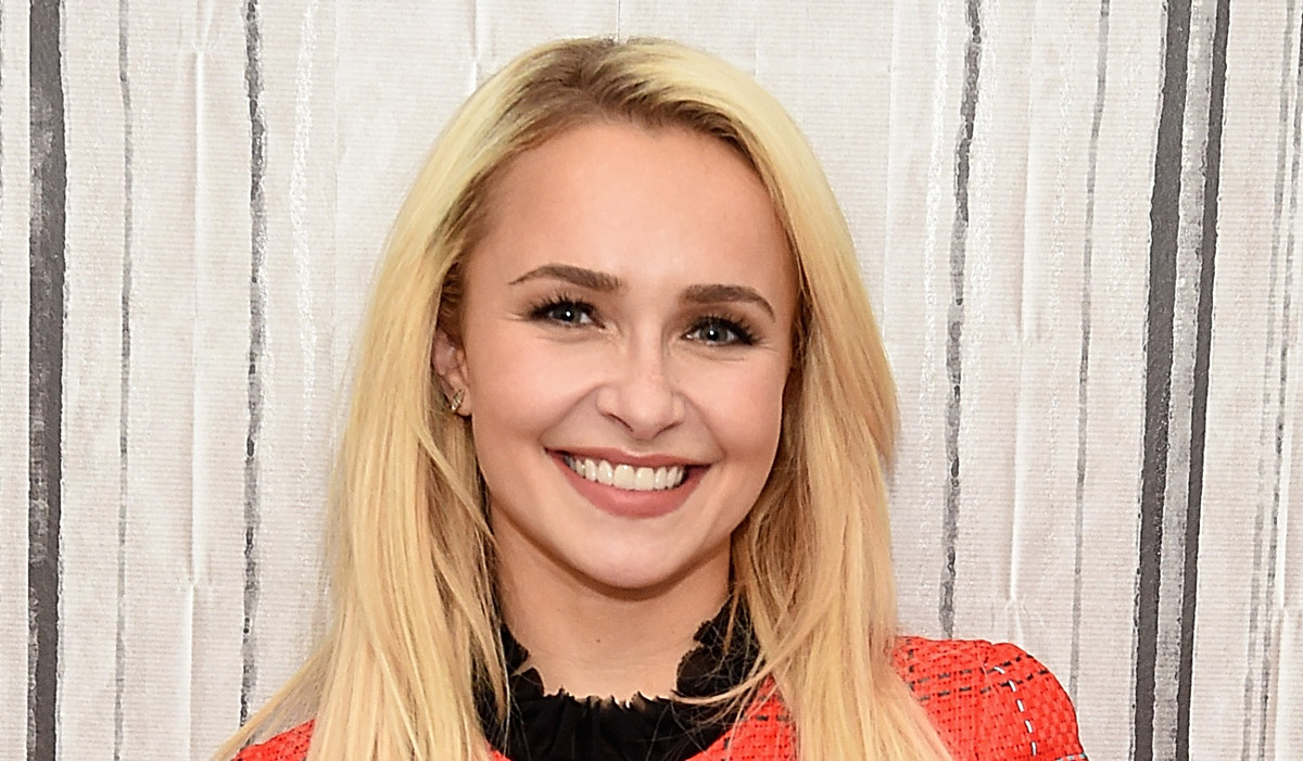 Hayden Panettiere Gets A Bomb Hair Cut See The Change