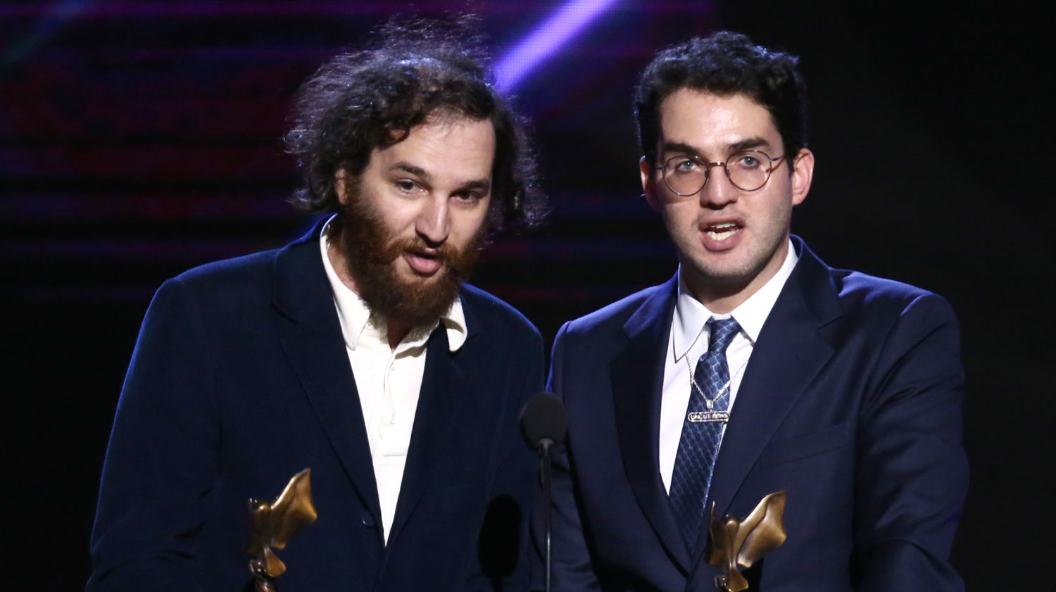 Uncut Gems’ Safdie Brothers Win Best Director, Recite Their Speeches at