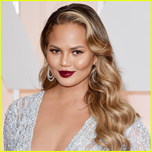 Chrissy Teigen Gifts Cravings Care Packages To Luck L.A. Restaurant Workers