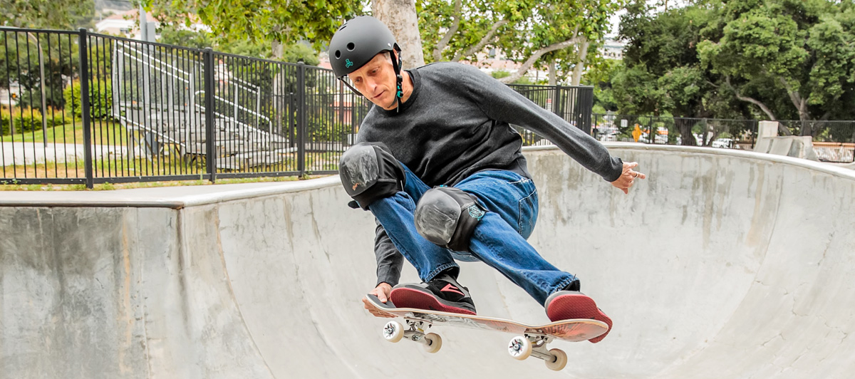 Tony Hawk Shares Graphic Xray of Fingers After Gruesome