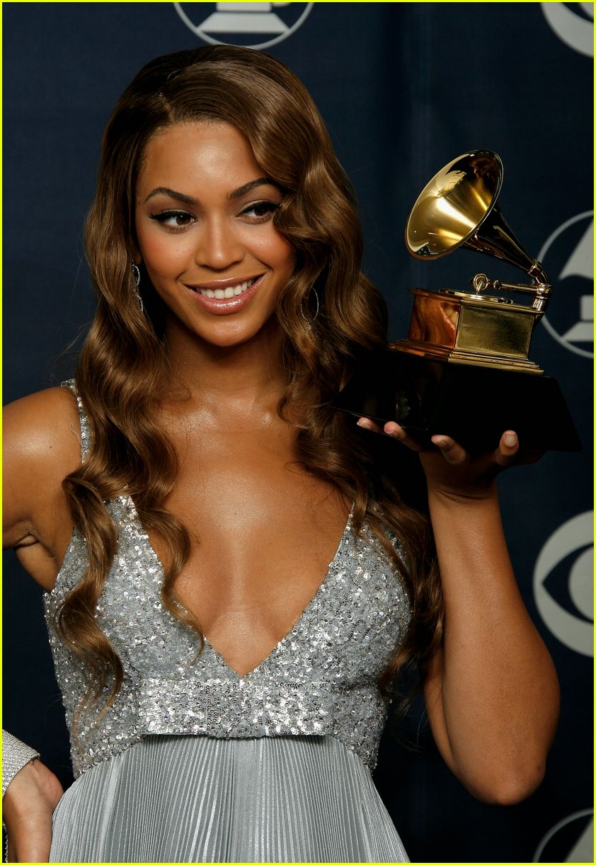 Beyonce @ Grammys 2007: Photo 2418743 | Beyonce Knowles, Grammys, Videos Pictures | Just Jared
