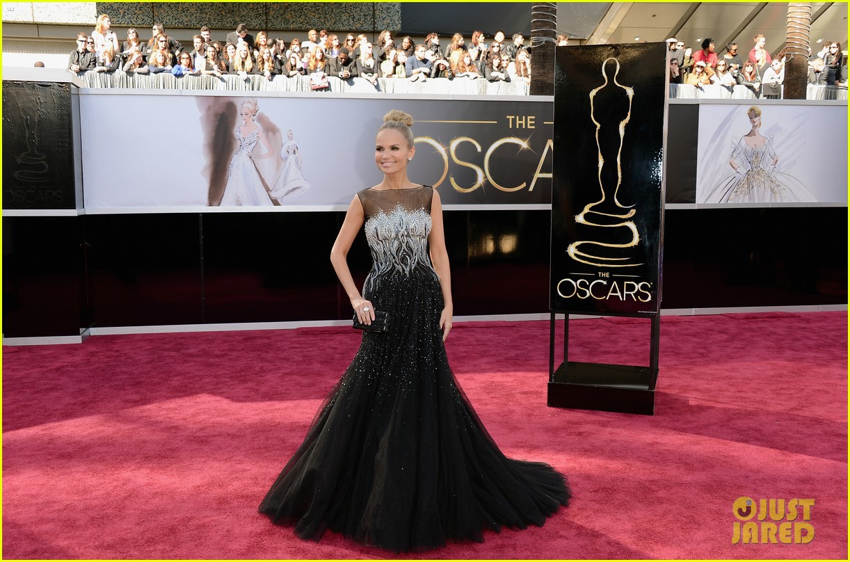 Kristin Chenoweth - Oscars 2013 Red Carpet: Photo 2818832 | 2013 Oscars ...