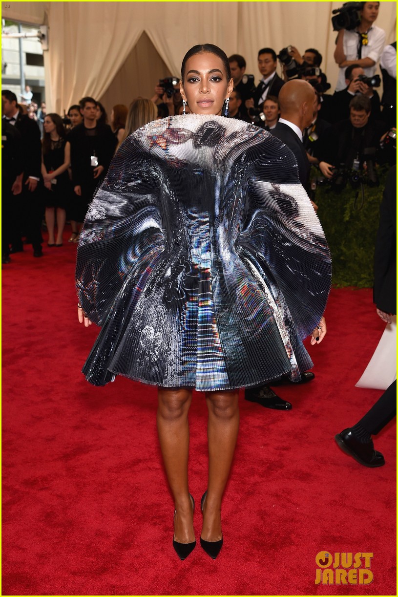 Full Sized Photo of solange knowles rocks epic circle dress at met gala ...