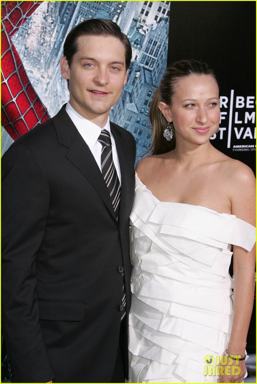 Tobey Maguire's Wife Jennifer Meyer Files For Divorce, Four Years After ...